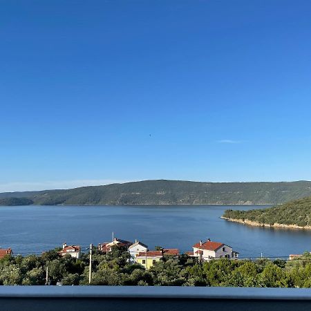 Villa Nika & Eva Cres Bagian luar foto