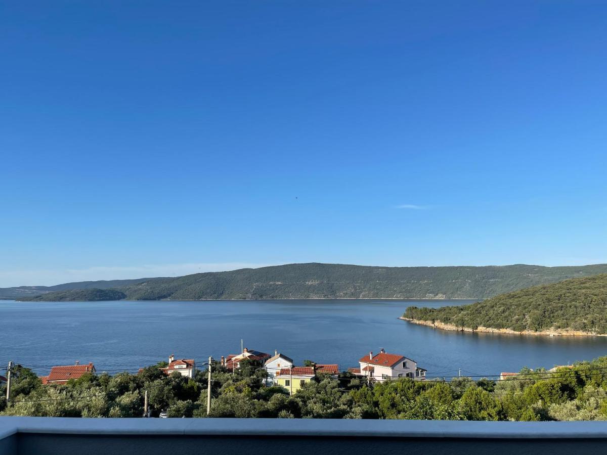 Villa Nika & Eva Cres Bagian luar foto